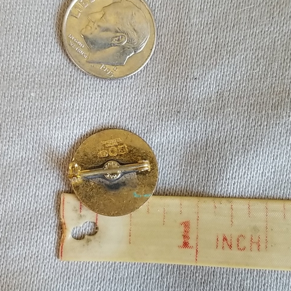 Vintage ENAMEL LINCOLN INSTITUTE " PN " pin" - Picture 2 of 4